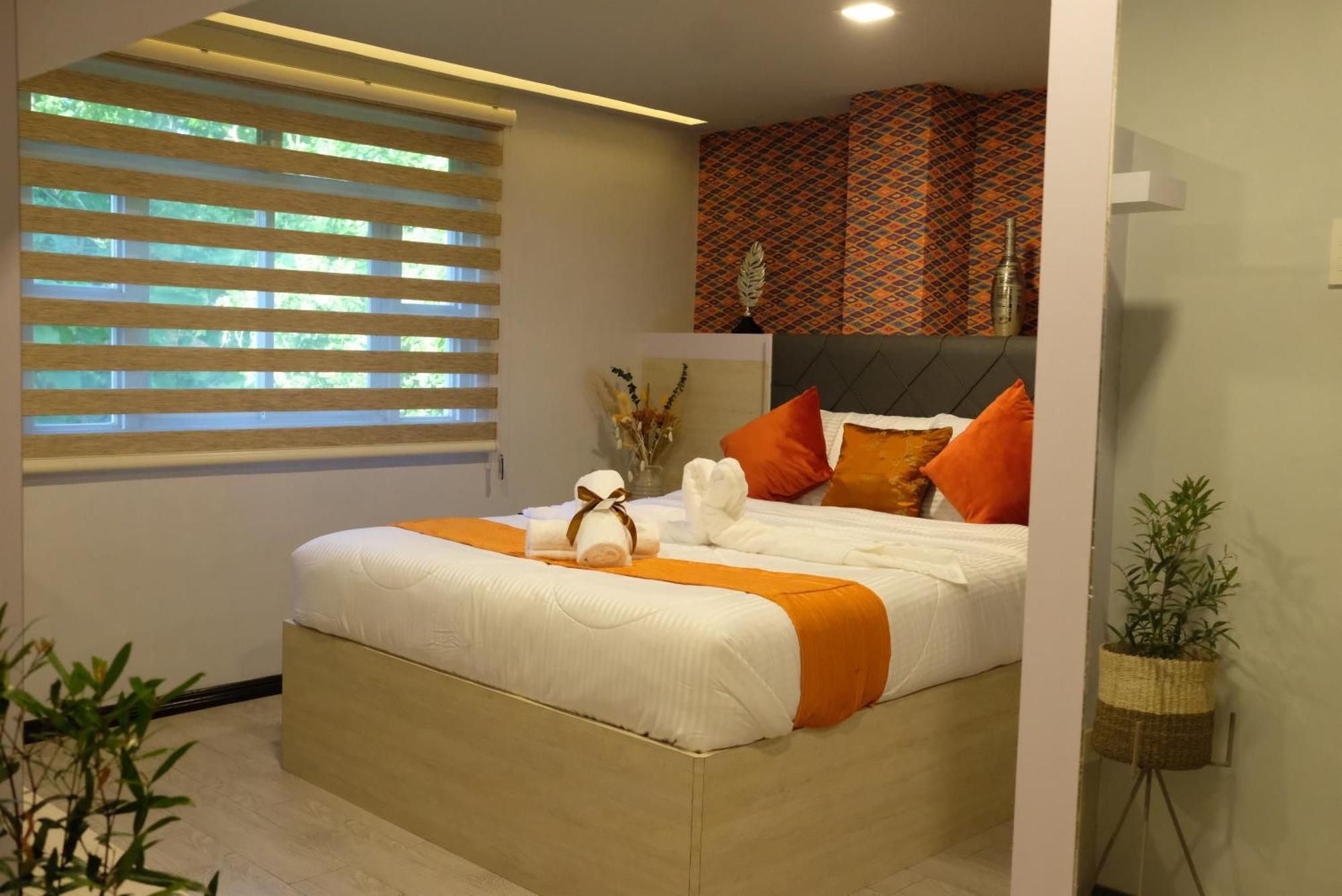 Vieda Hotel Caticlan Esterno foto