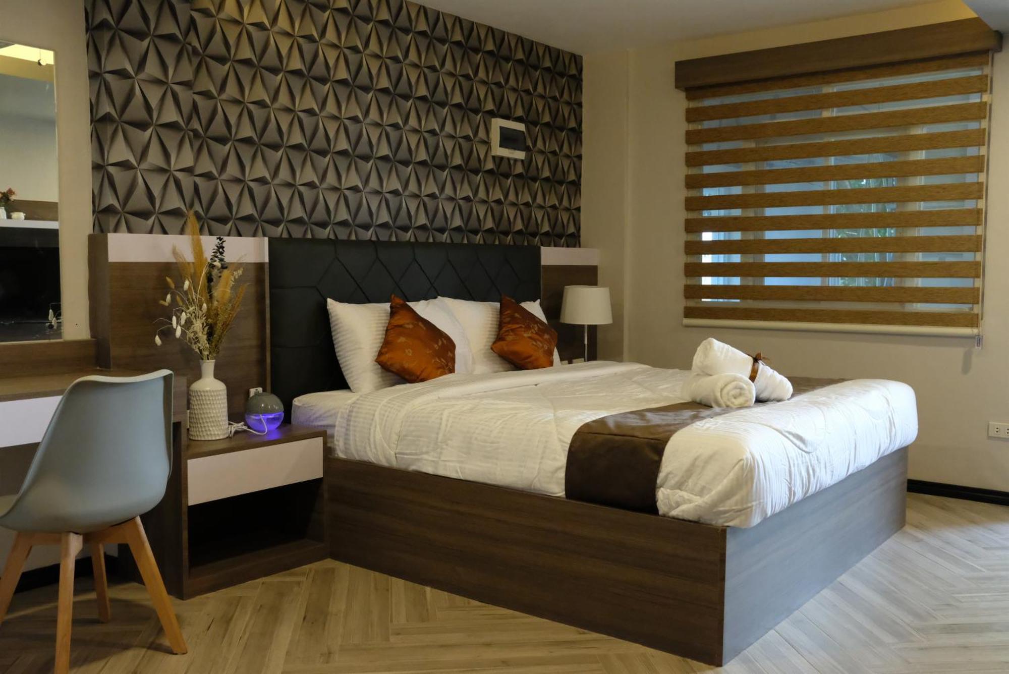 Vieda Hotel Caticlan Esterno foto
